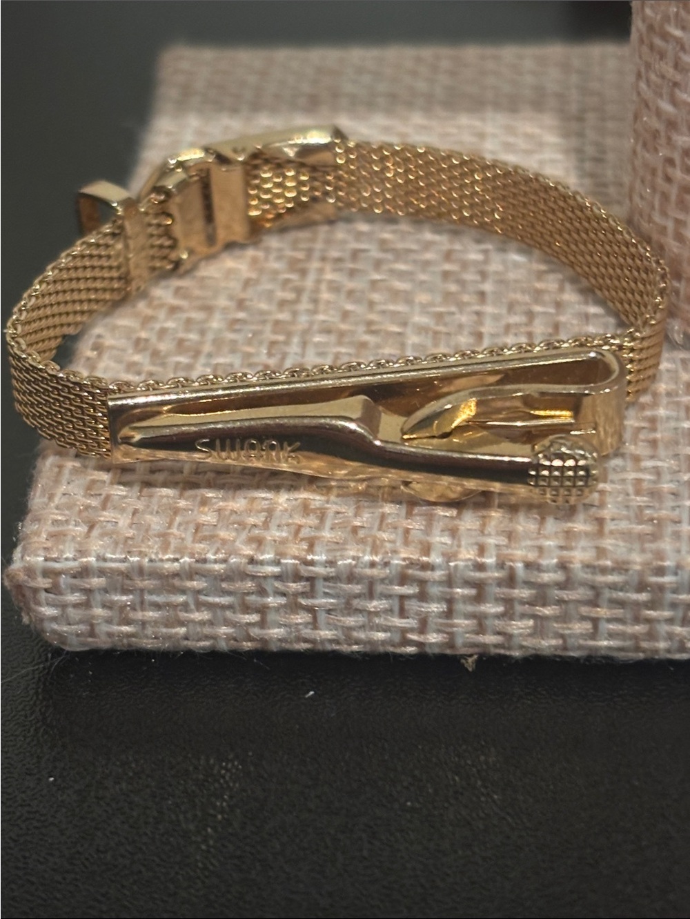 Vintage Swank Gold Tone Mesh Tie Chain Clip